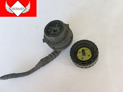 1997 BMW 528i E39 - Diagnosis Engine Bay Large Round Plug Connector w/ Pigtail 1711218